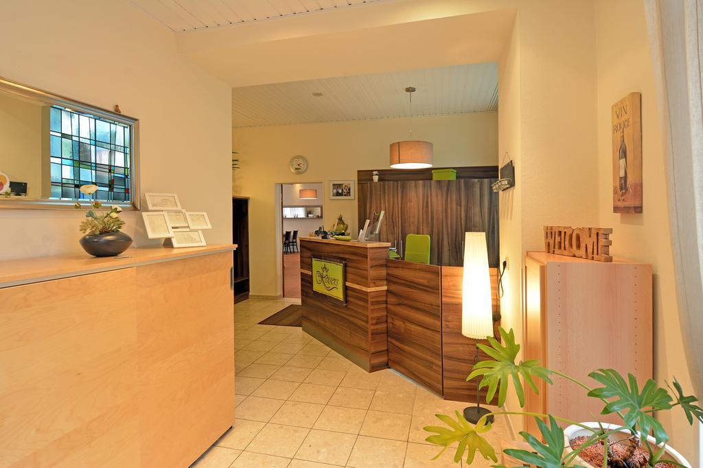 L' Angolo Ristorante & Hotel Gmbh Trèves Extérieur photo